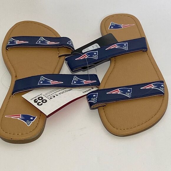 Foco Women's Blue Tan NFL New England Patriots Double Strap Sandals Small NWT - Picture 1 of 8